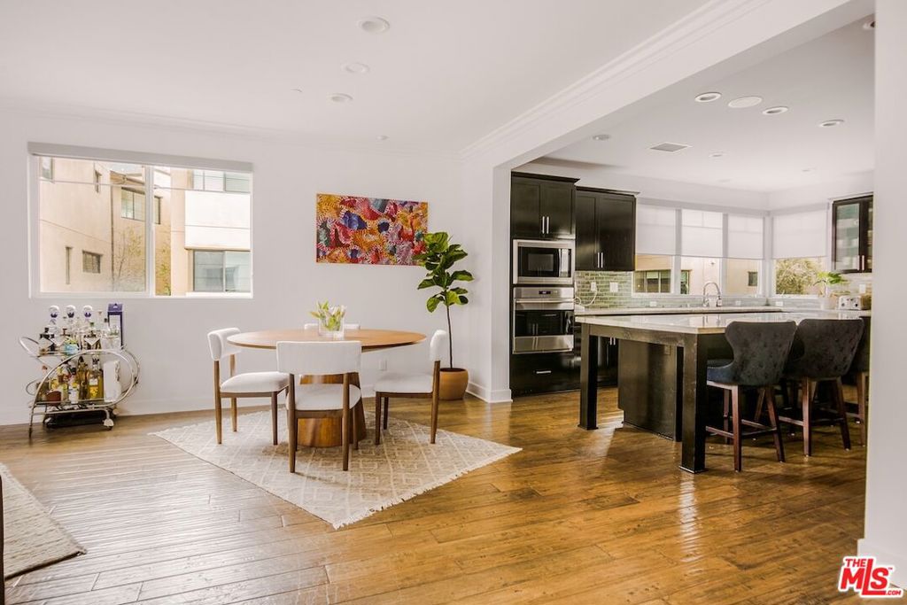 5846 N Lantern Court