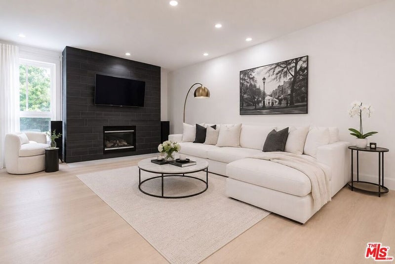 12115 San Vicente Boulevard 107