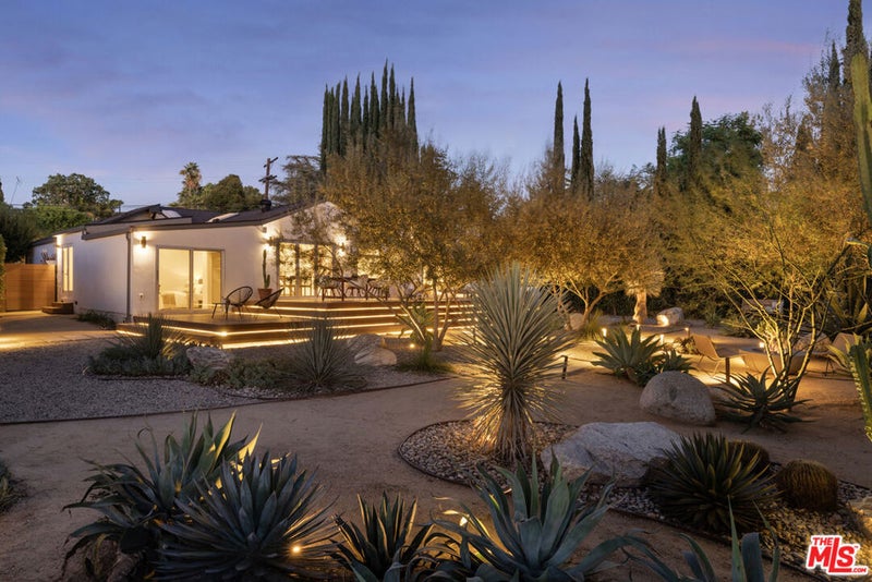 1323 Montecito Circle