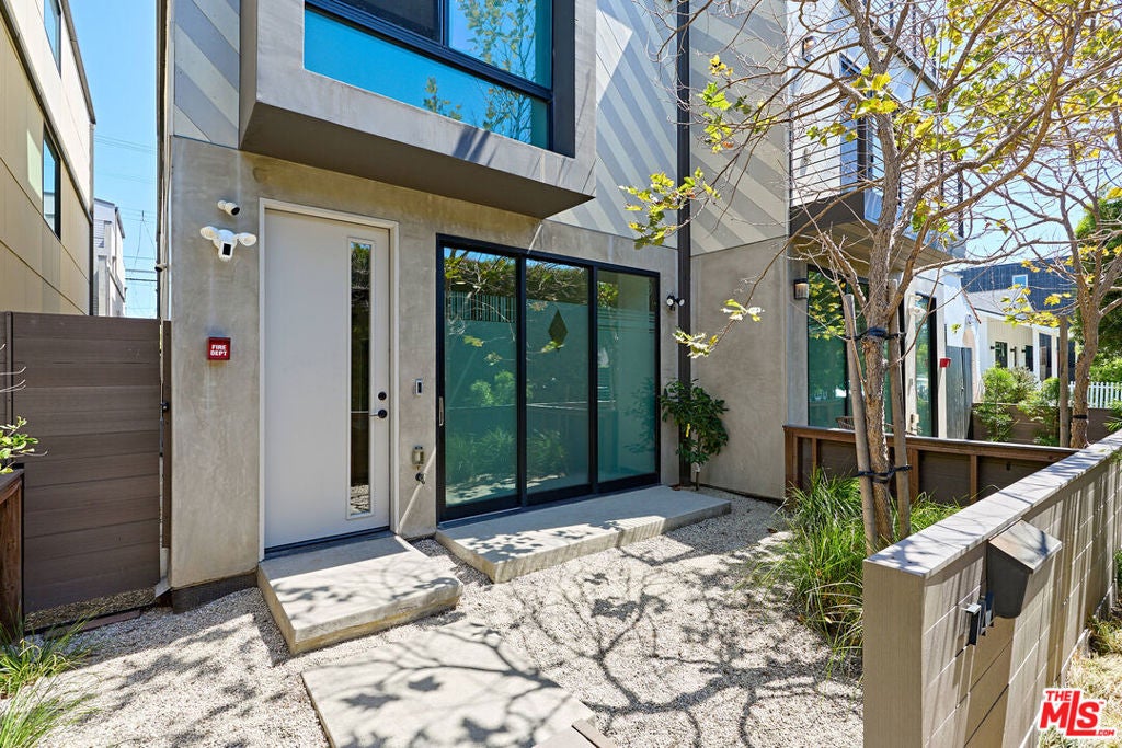 744 Brooks Avenue