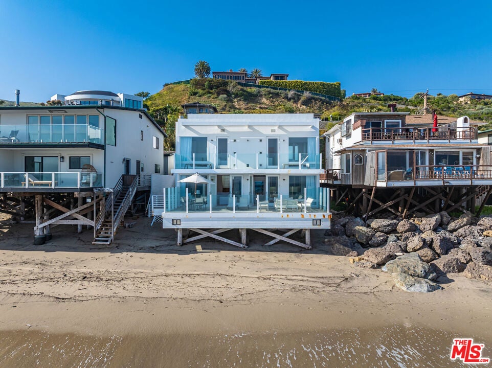 25212 Malibu Road