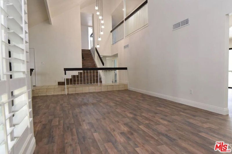 1501 Westbourne Way