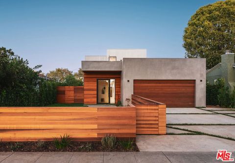 4160 Keystone Avenue Culver City CA 90232