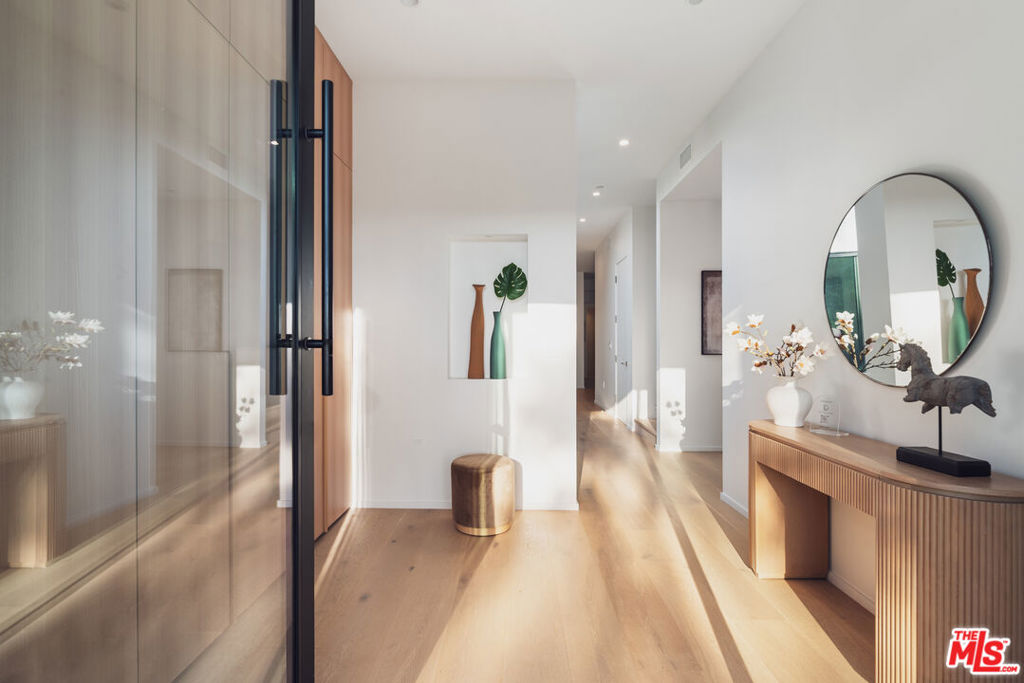 4160 Keystone Avenue