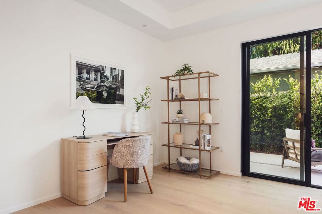 4160 Keystone Avenue