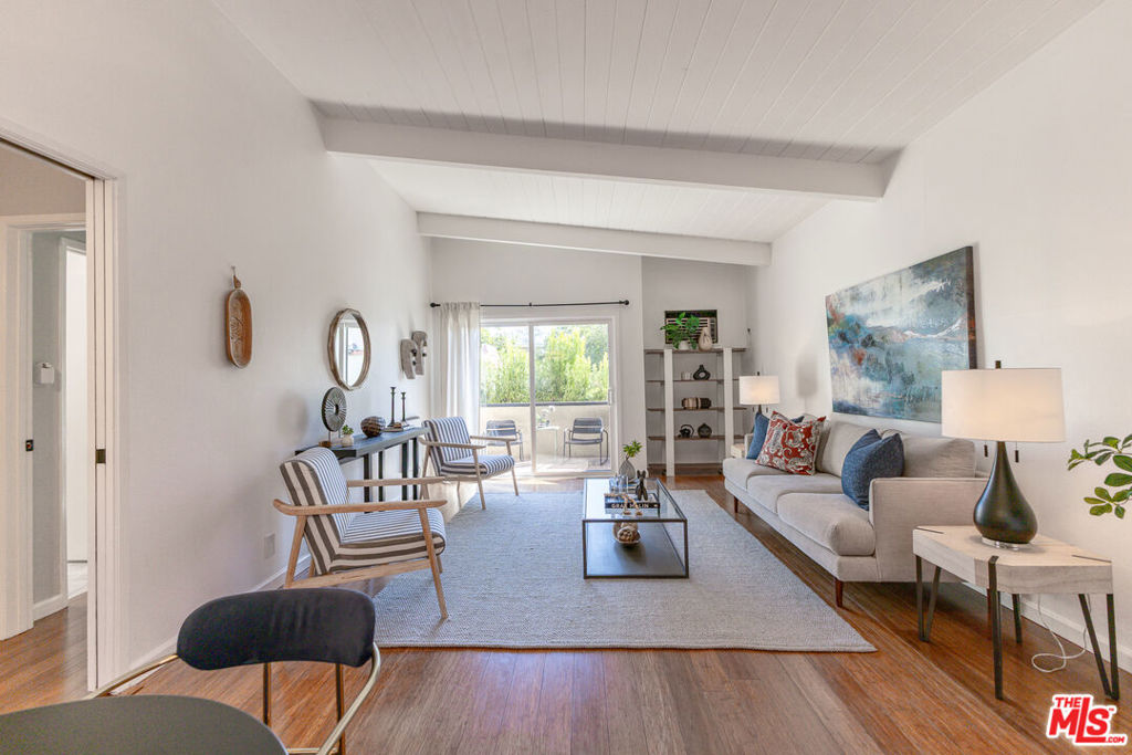 12014 Kling Street 18