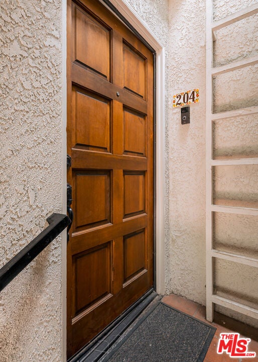 3271 Sawtelle Boulevard 204