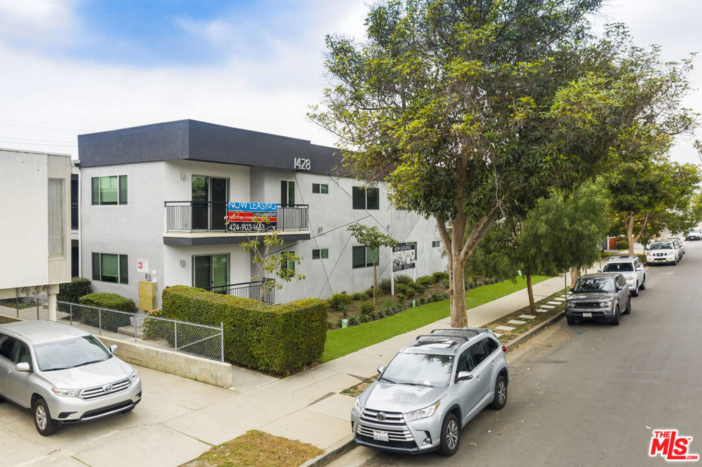 Properties 4 1428 12th Street