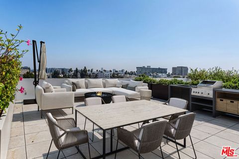 425 N Palm Drive 401 Beverly Hills CA 90210