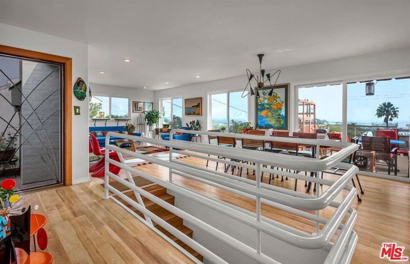 2030 Marine Street