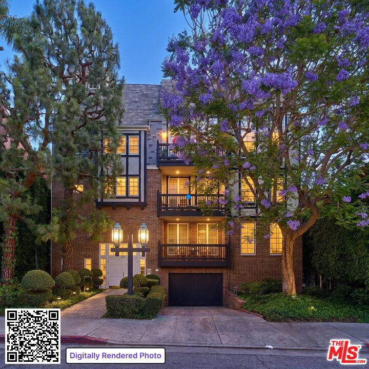 420 S Barrington Avenue 102