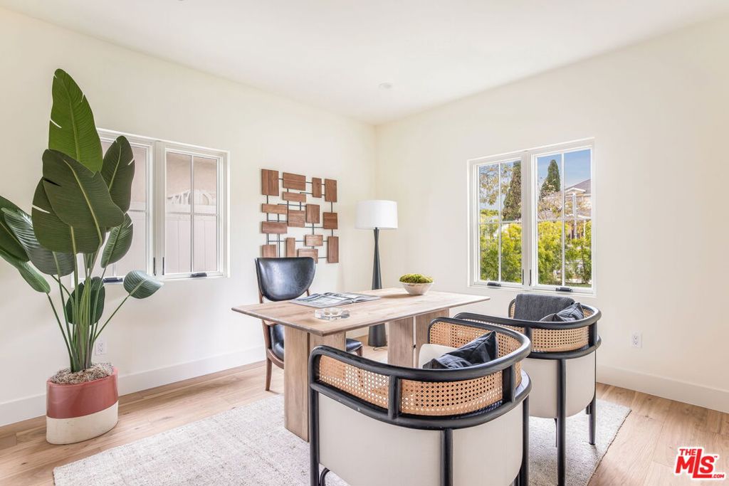 Properties 4 2455 23rd Street