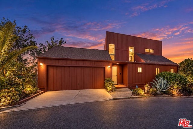 2541 Canyon Oak Drive, Los Angeles