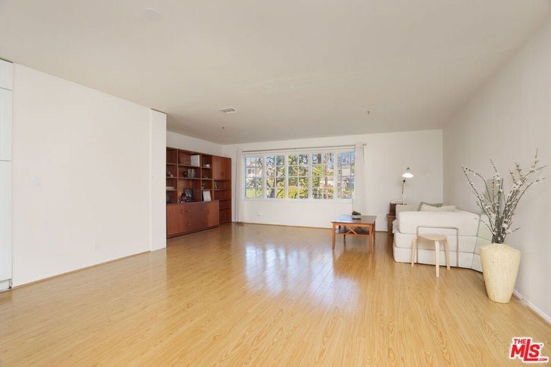 1040 4th Street 106