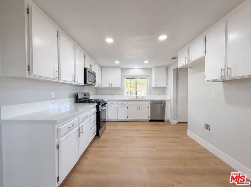 40733 176th Street E