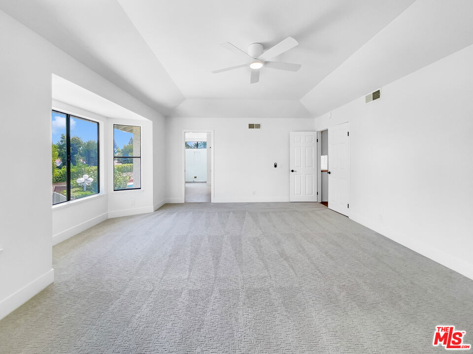 7840 Hillary Drive