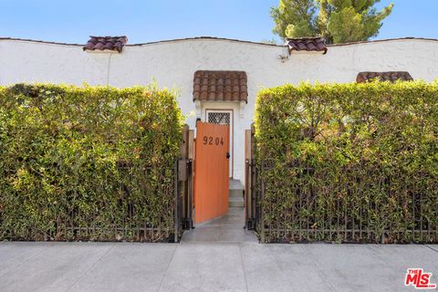 9204 National Boulevard Los Angeles CA 90034