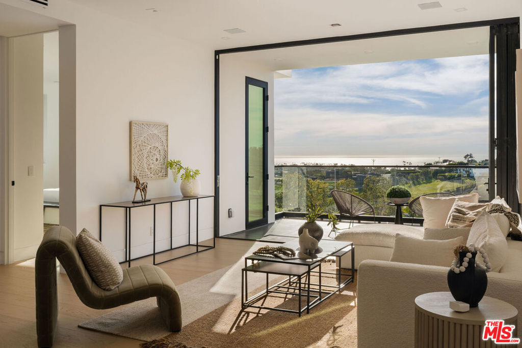 5931 Kanan Dume Road