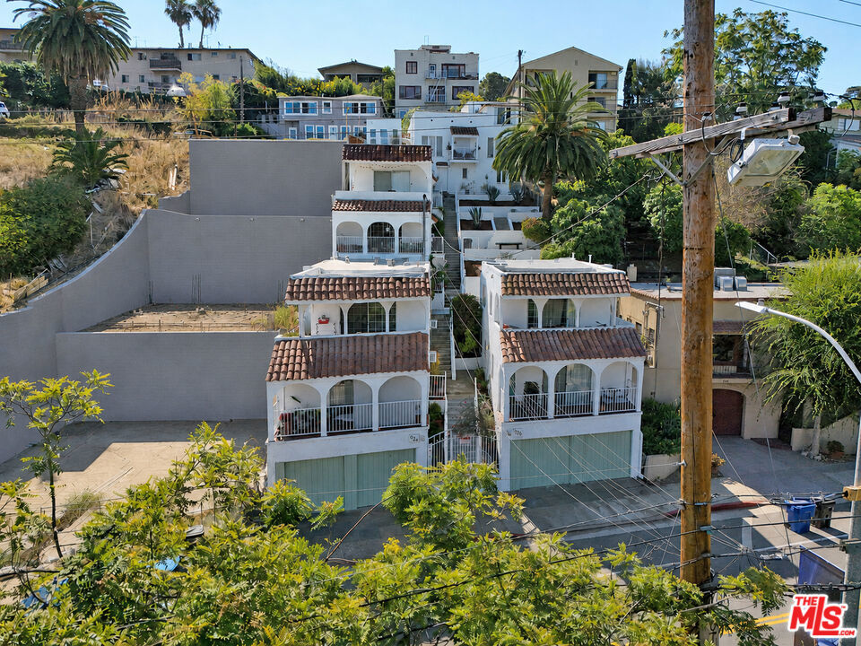 722 Echo Park Avenue