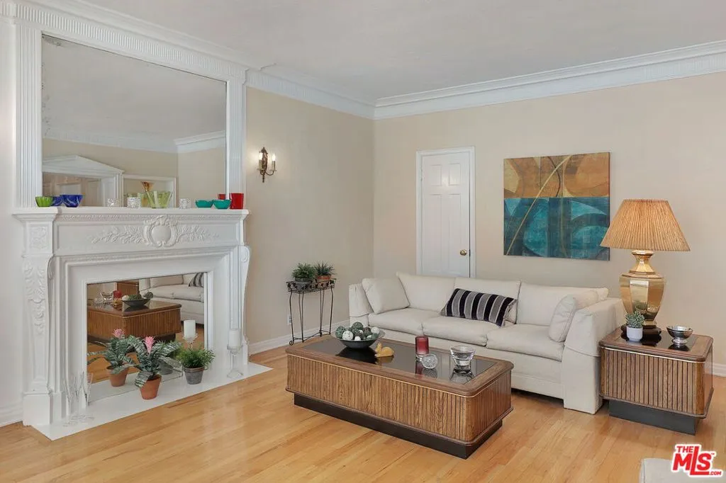 Los Angeles, California 90006, United States, 1 Bedroom Bedrooms, ,1 BathroomBathrooms,Residential,Active,143783