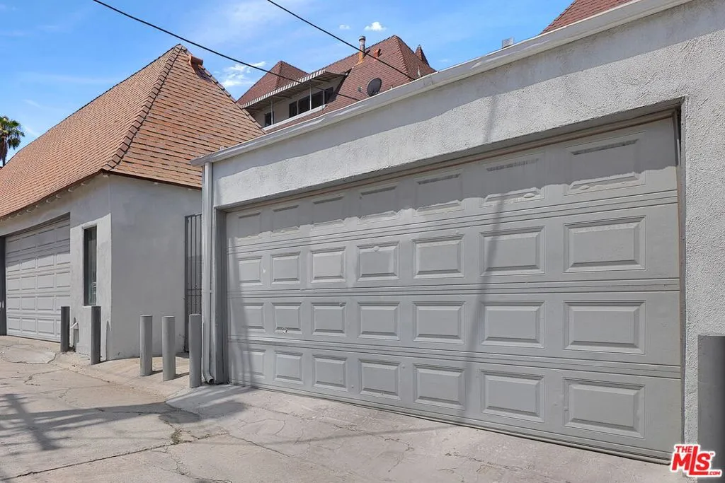 Los Angeles, California 90006, United States, 1 Bedroom Bedrooms, ,1 BathroomBathrooms,Residential,Active,143783