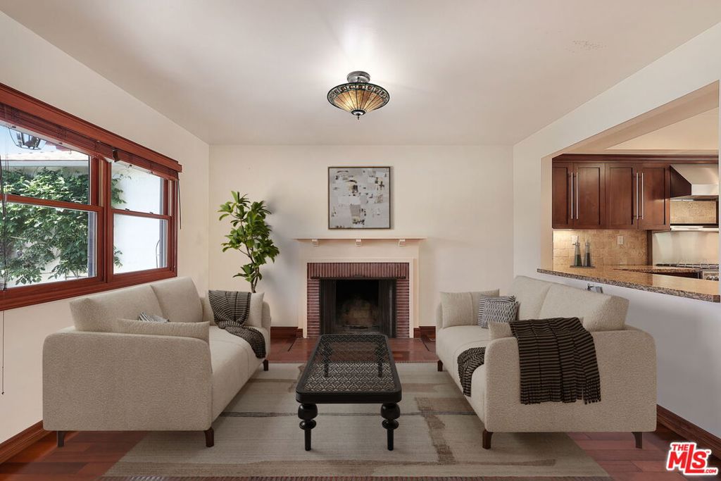 Properties 4 10758 Molony Road