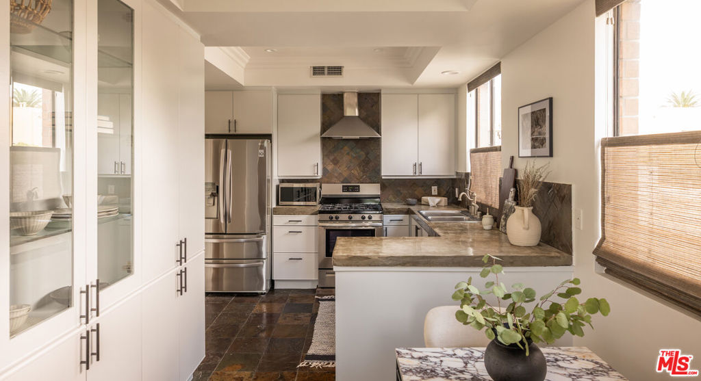 Properties 3 235 S Tower Drive 301