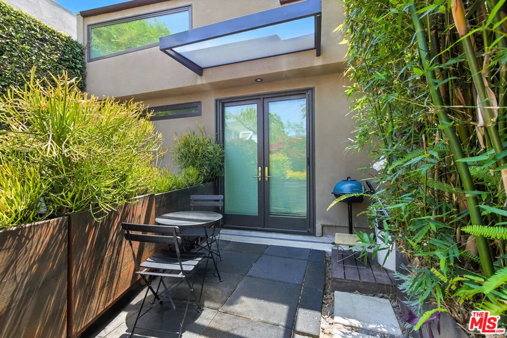 Santa Monica, California 90405, United States, ,1 BathroomBathrooms,Residential,Active,194367