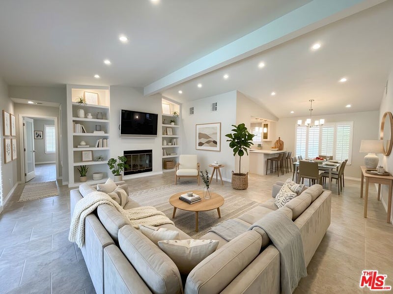 64356 Doral Drive