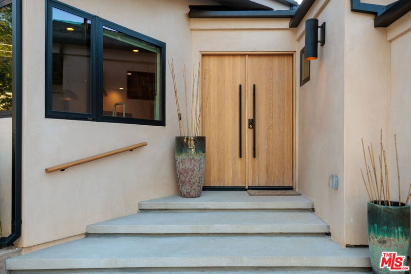 3637 Loadstone Drive