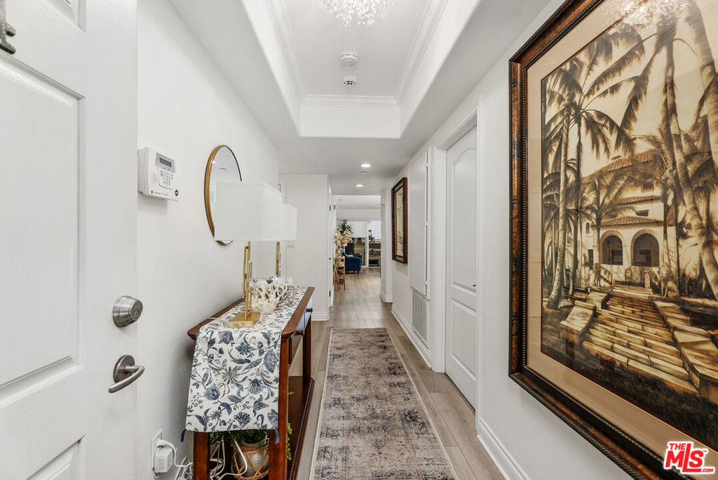 1000 E Ocean Boulevard 104