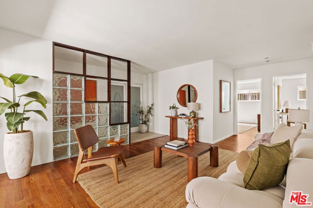 2225 20th Street 2 #2, Santa Monica