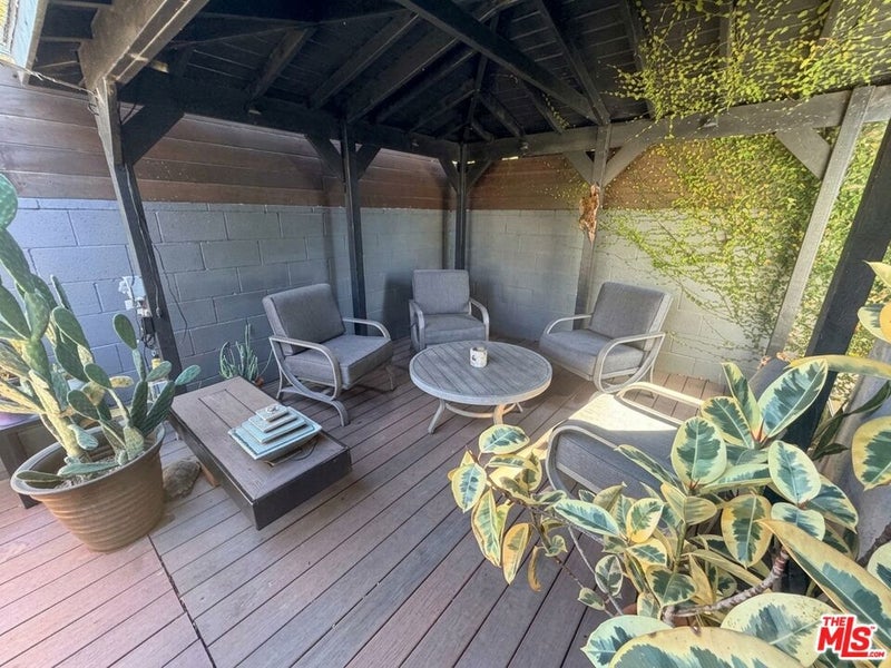 5430 Selmaraine Drive