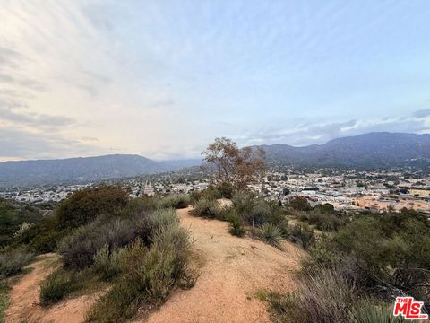 9739 N Estaban Way Tujunga CA 91042
