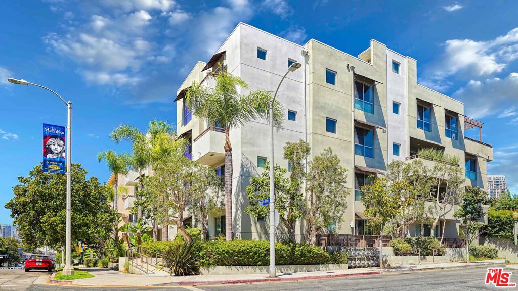 2240 S Beverly Glen Boulevard 103