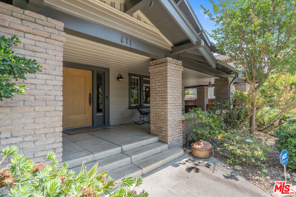 676 S Bronson Avenue