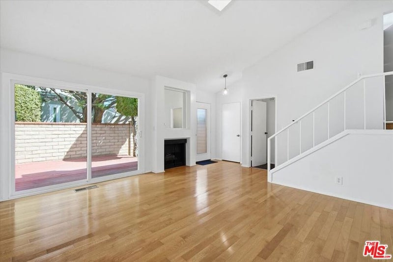 13065 Mindanao Way 8