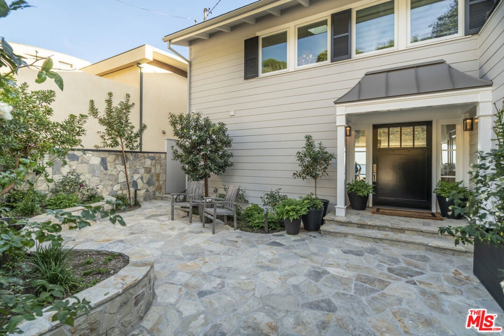 27002 Malibu Cove Colony Drive
