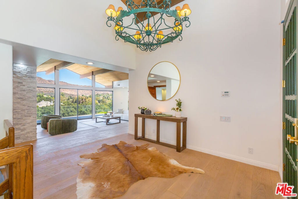 5109 LAKEVIEW CANYON Road