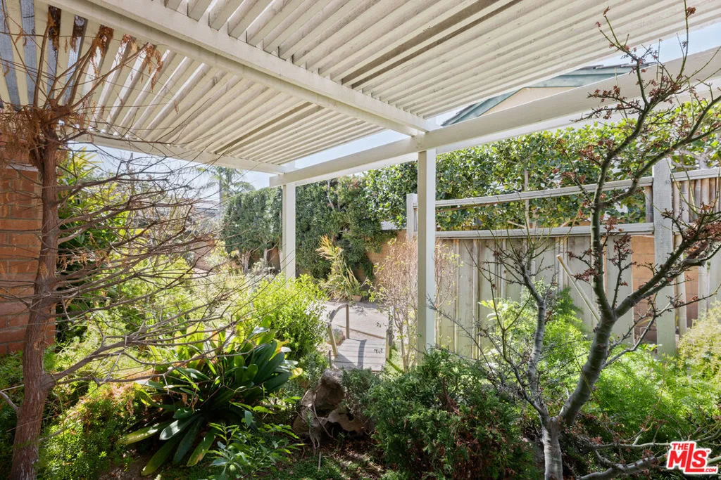 Villa Park, California 92861, United States, 4 Bedrooms Bedrooms, ,3 BathroomsBathrooms,Residential,Active,176942