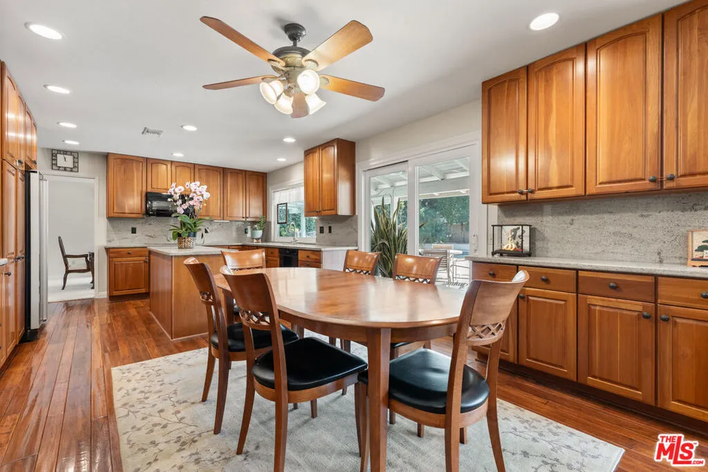 Villa Park, California 92861, United States, 4 Bedrooms Bedrooms, ,3 BathroomsBathrooms,Residential,Active,176942