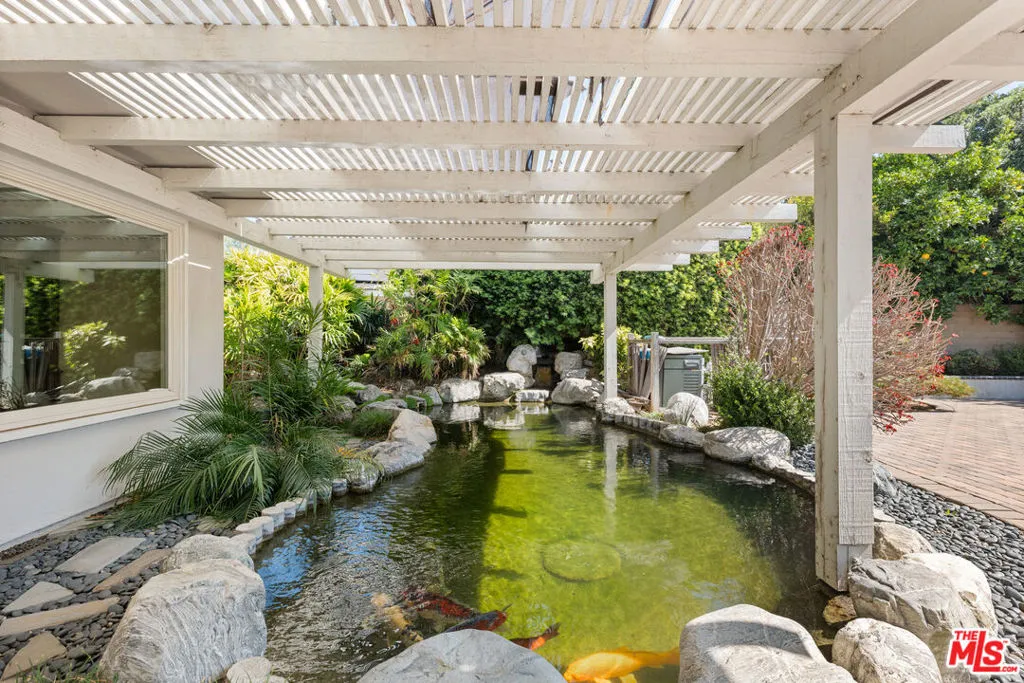 Villa Park, California 92861, United States, 4 Bedrooms Bedrooms, ,3 BathroomsBathrooms,Residential,Active,176942