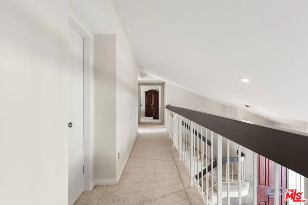 Villa Park, California 92861, United States, 4 Bedrooms Bedrooms, ,3 BathroomsBathrooms,Residential,Active,176942