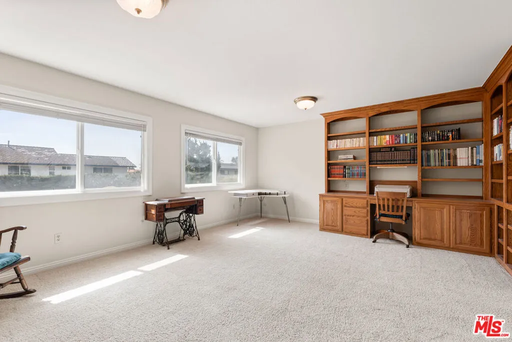 Villa Park, California 92861, United States, 4 Bedrooms Bedrooms, ,3 BathroomsBathrooms,Residential,Active,176942