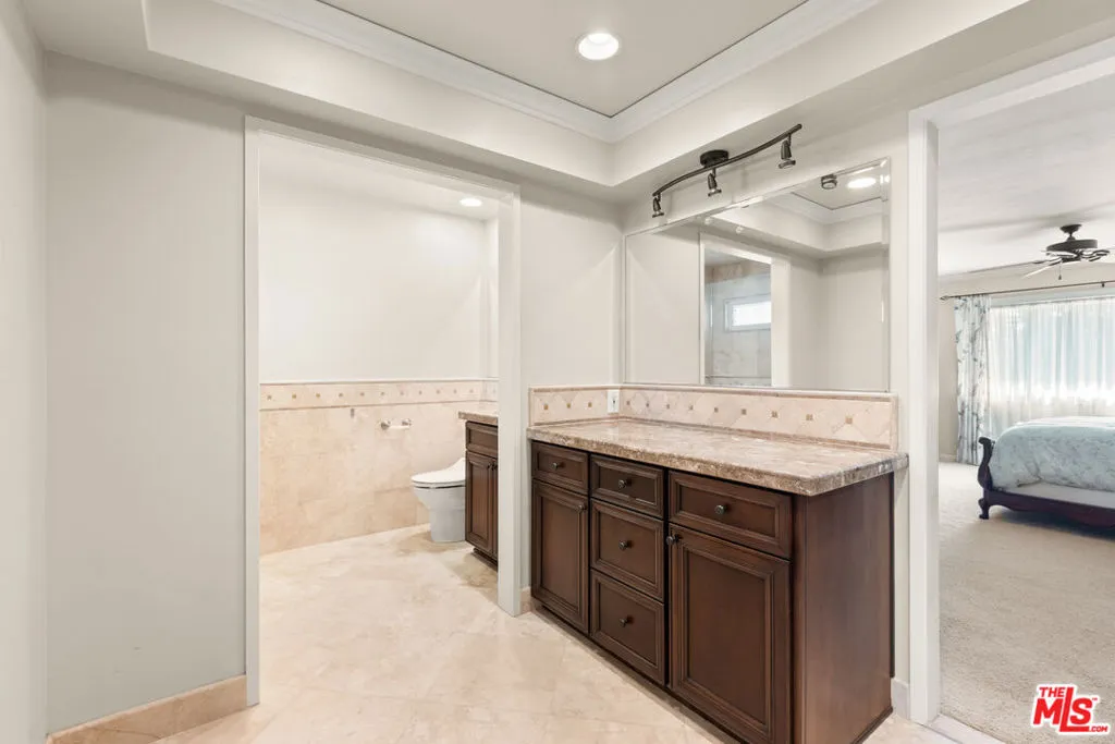 Villa Park, California 92861, United States, 4 Bedrooms Bedrooms, ,3 BathroomsBathrooms,Residential,Active,176942