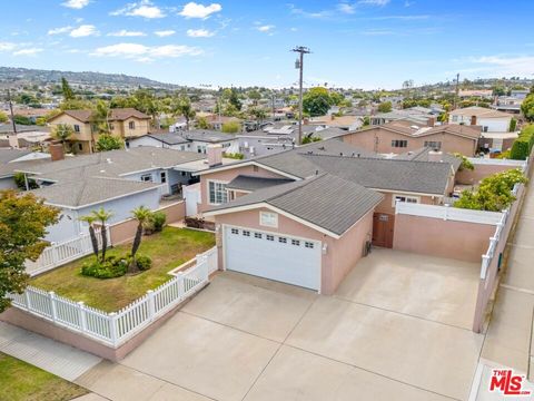 22305 Ladeene Avenue Torrance CA 90505