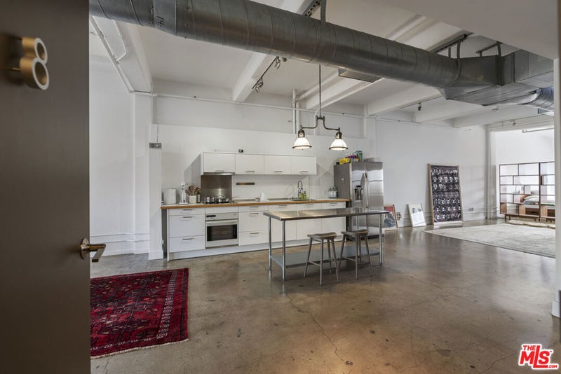 814 S Spring Street 8