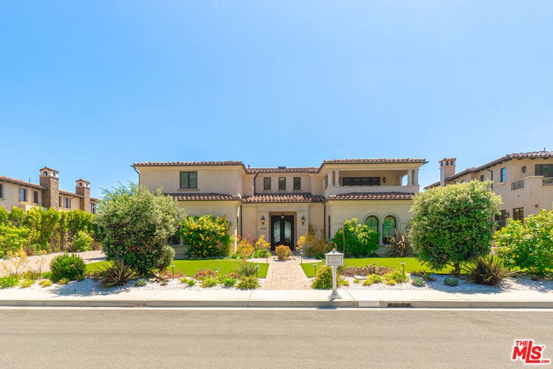 31967 Emerald View Drive