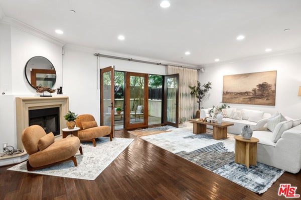11863 DARLINGTON AVE UNIT 110, LOS ANGELES, CA 90049 - Image c1ca472dd4bf58d4e1f7117b3bd45809/1820865117