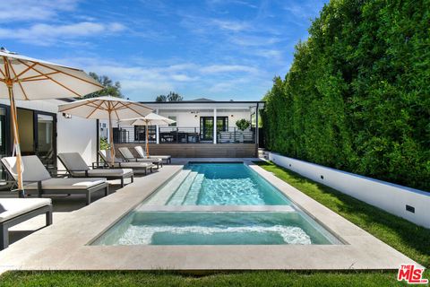 18033 Rosita Street Encino CA 91316